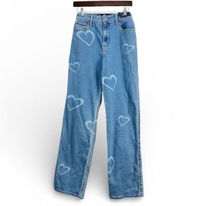Hollister Women Dad Jean Ultra High Rise 25L Blue‎ Med Wash AOP Hearts 27x32 NWT